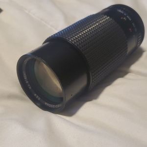 Zoom lens
